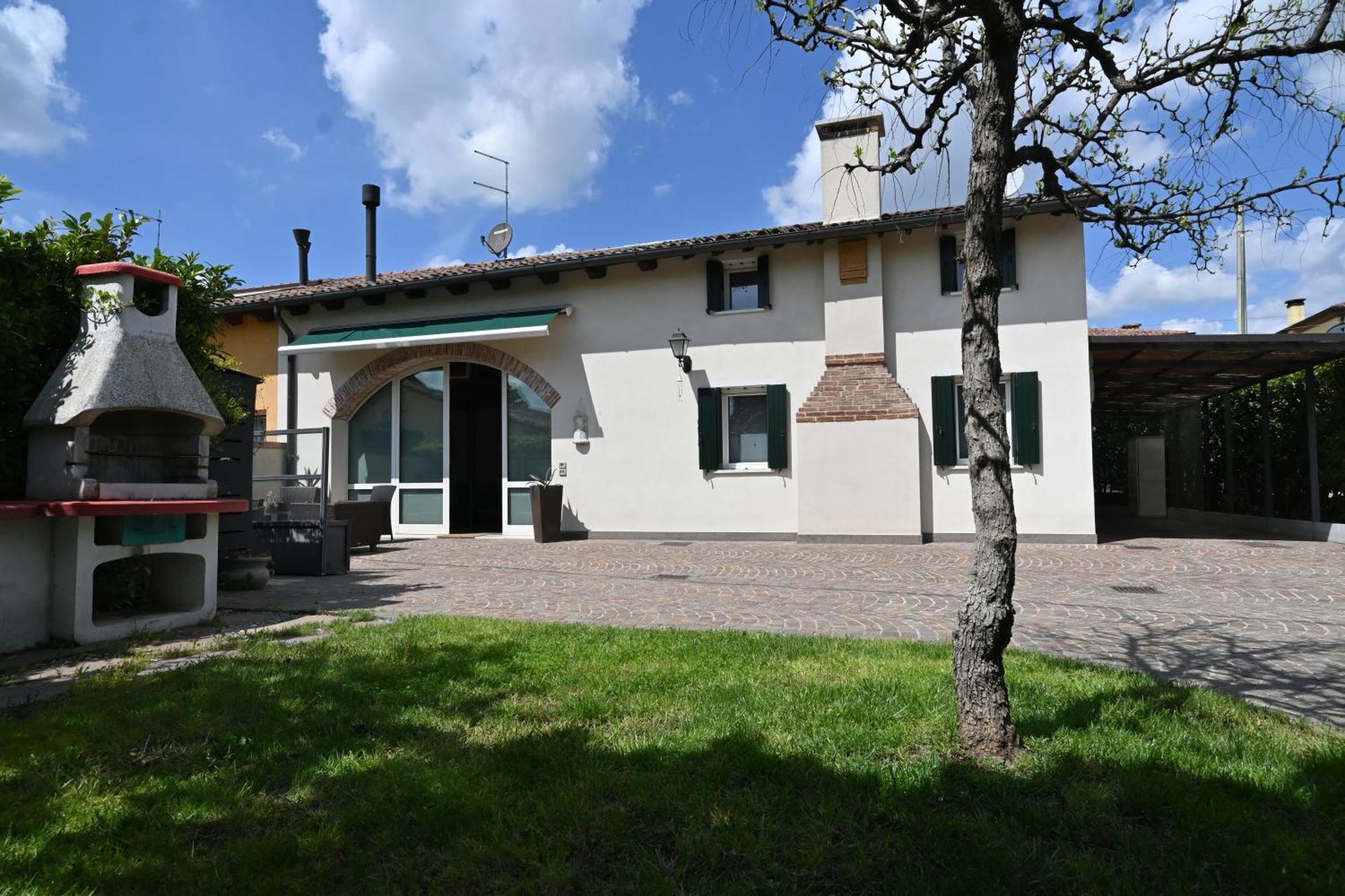 Ca Centosa Artistic House Villa Storica Ristrutturata Con Patio E Giardino 齐塔德拉 外观 照片