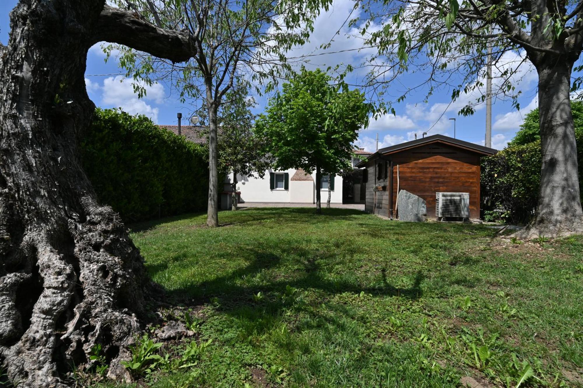 Ca Centosa Artistic House Villa Storica Ristrutturata Con Patio E Giardino 齐塔德拉 外观 照片